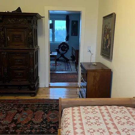 Antike Wohnmoeglichkeit Kurz Und Langfristig 100qm 1og Apartment Lauchhammer