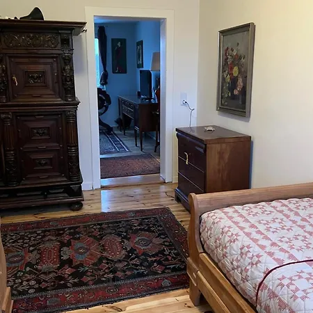 Apartment Antike Wohnmoeglichkeit Kurz Und Langfristig 100qm 1og